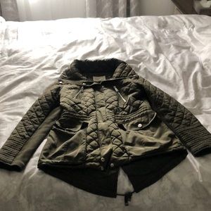 Quilted green mixed media Jacket by BCBGeneration, size S, warm and stylish, EUC